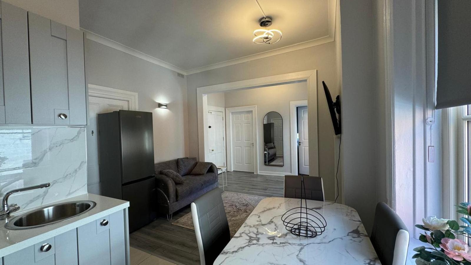 Modern 2-Bedroom Apartment-Dublin City מראה חיצוני תמונה